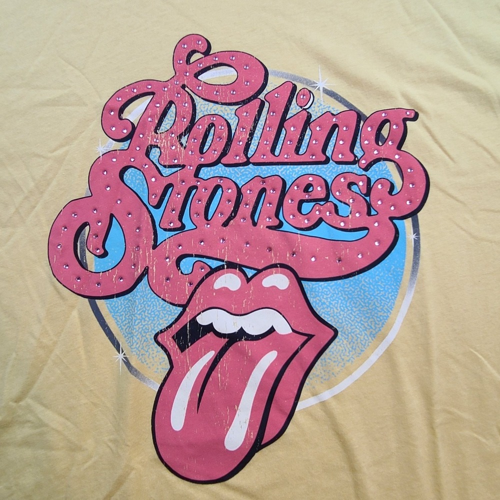 Time and Tru Rolling Stones Tongue Rhinestone Graphic T Shirt Yellow XXL Womens